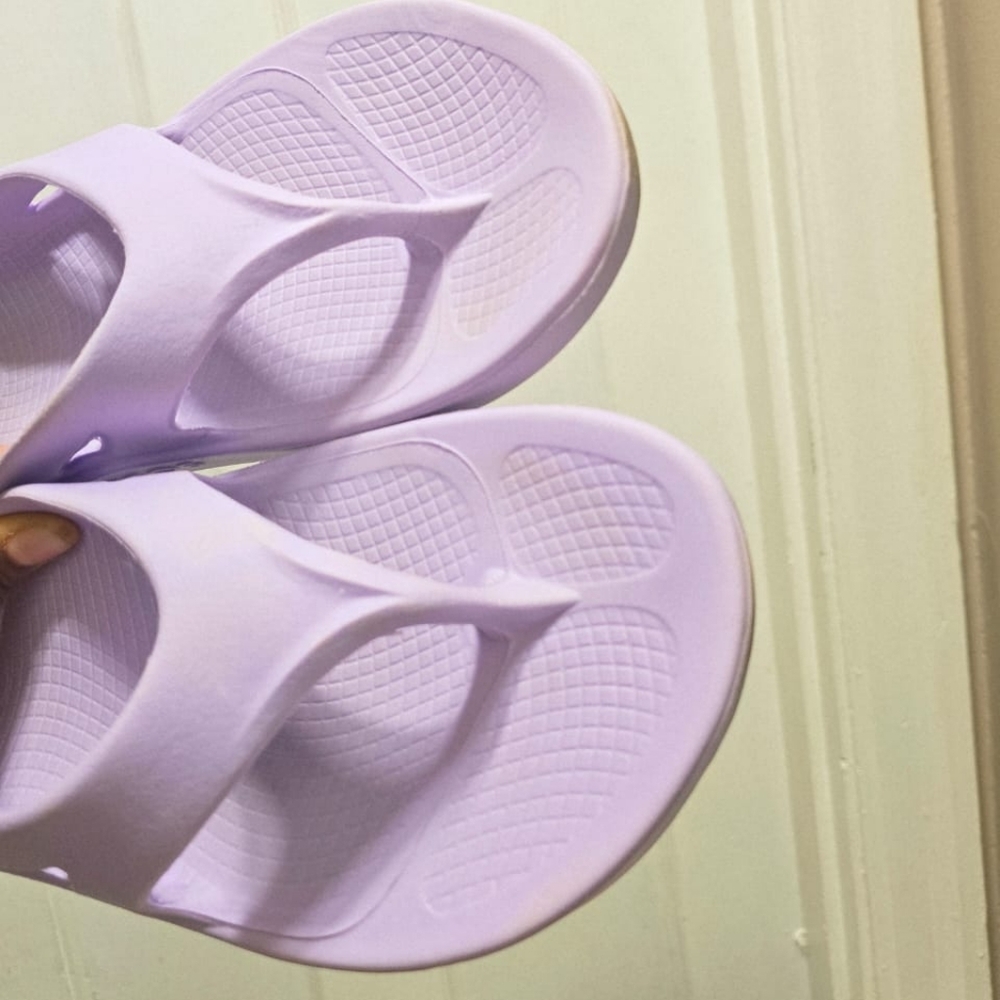 OOFOS OOriginal Unisex Lavender Flip Flops- Size M10/W12 - Picture 6 of 10